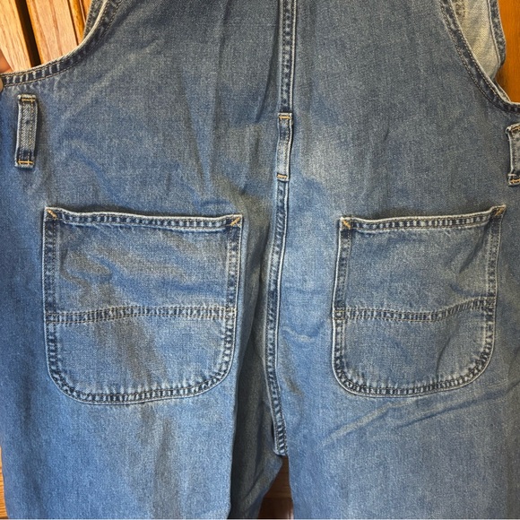 GAP Women’s Classic Blue Denim Overalls - Picture 5 of 5